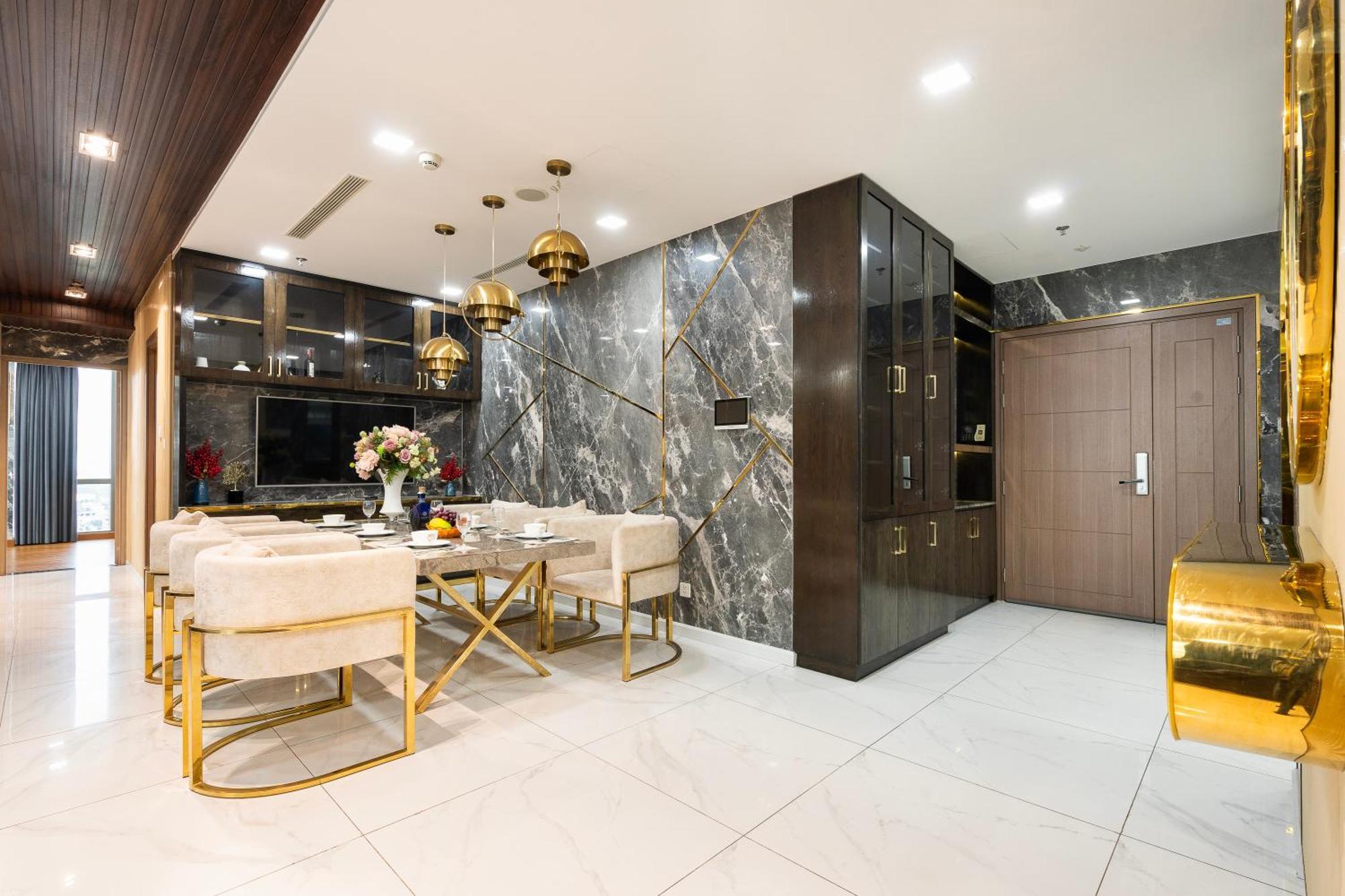 The Landmark 81 Riverside Resident Hotel